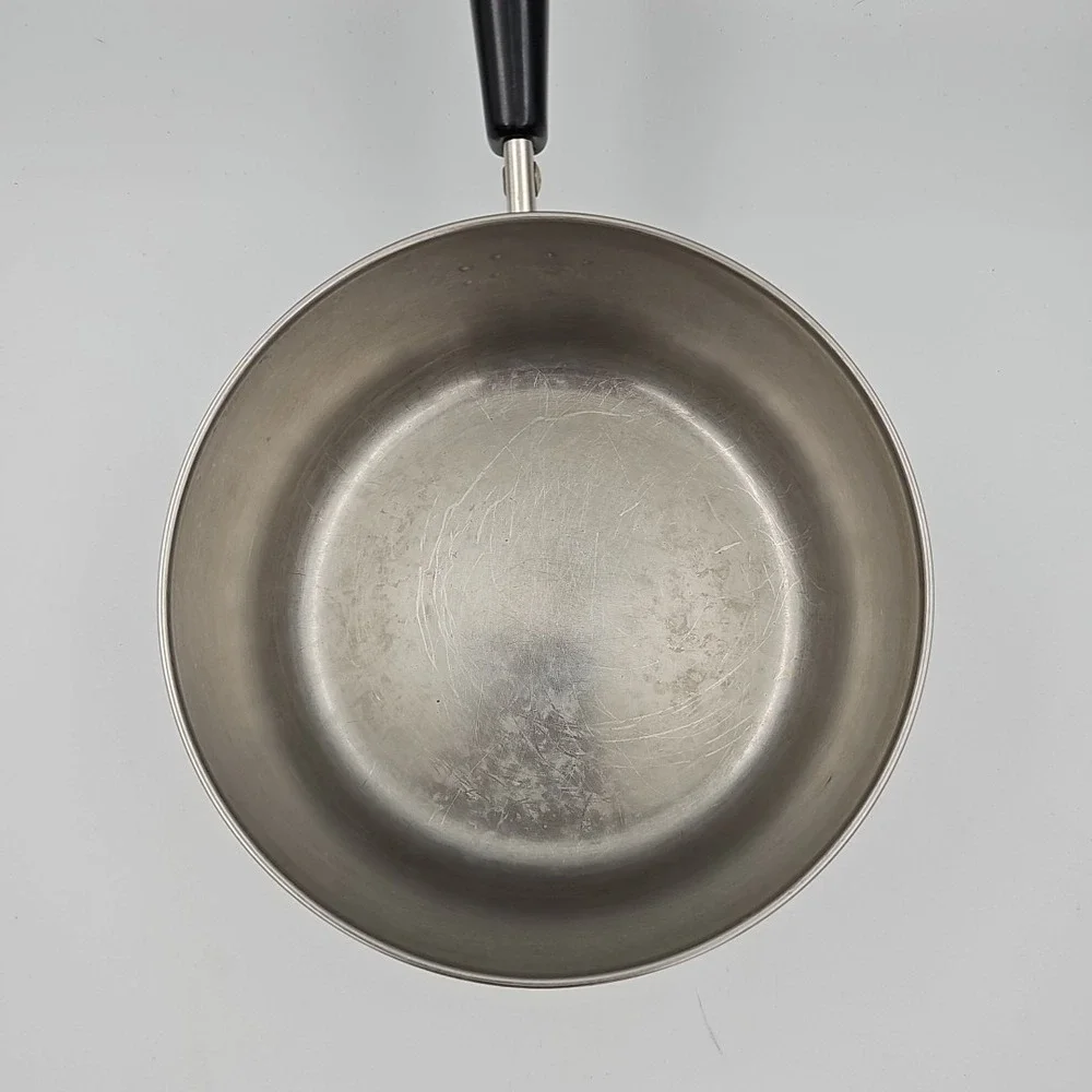 1801 Revere Ware 1 1/2 Quart Copper Bottom Saucepan With Lid‎ U.S.A.